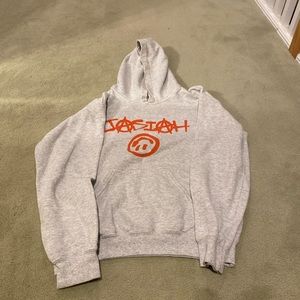 Grey autographed Jasiah hoodie. Size small.